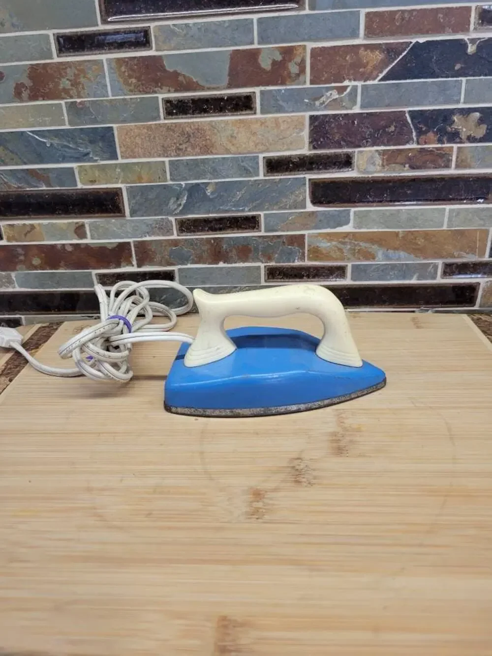 Vintage 1950s Barby Jo Electric Toy Iron Blue White S.P.C. Childrens Decor